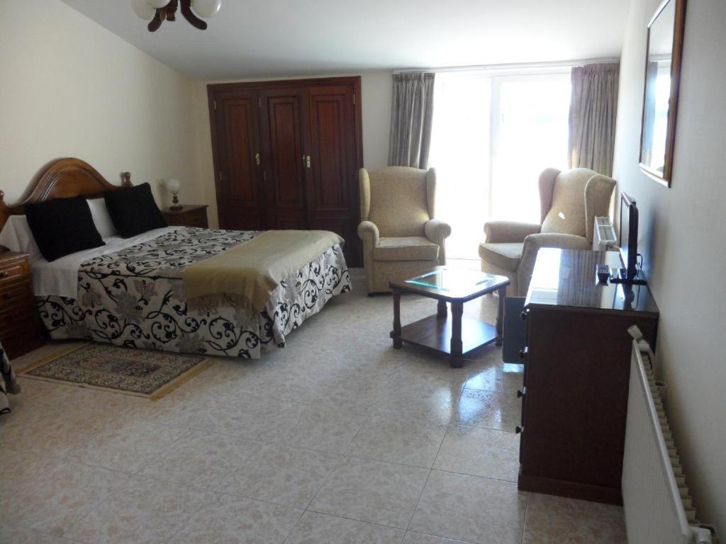 Hotel Avenida Baiona *