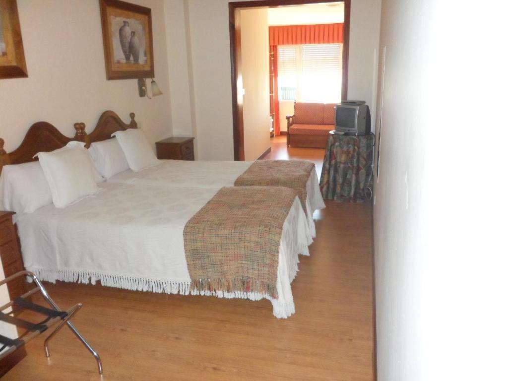 Avenida Baiona Hotel