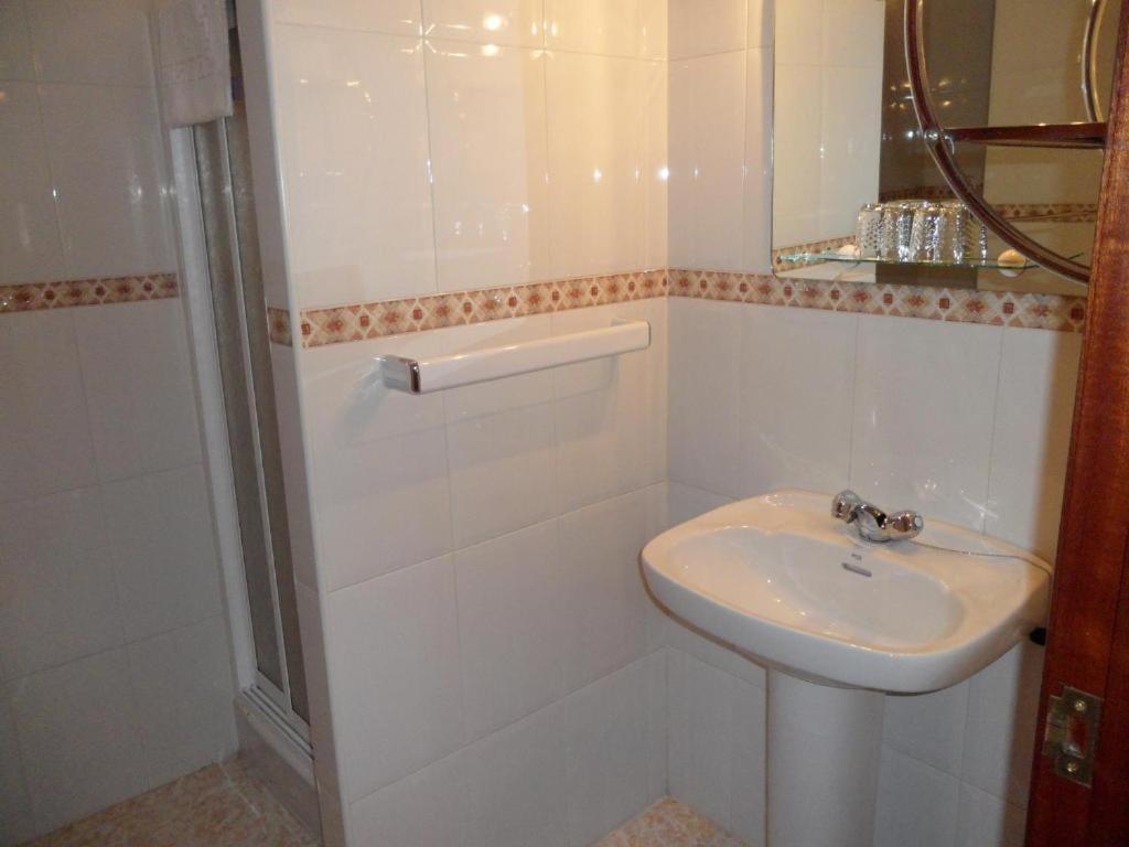 Hotel Avenida Baiona