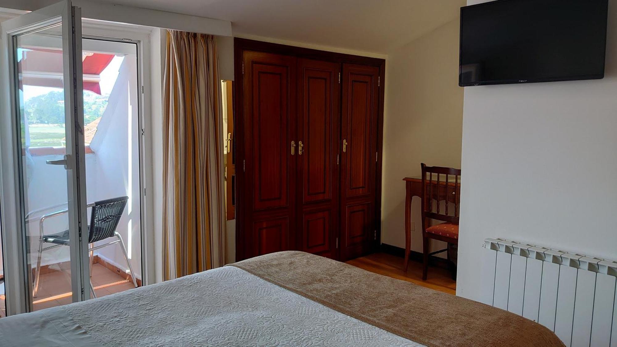 Avenida Baiona Hotel